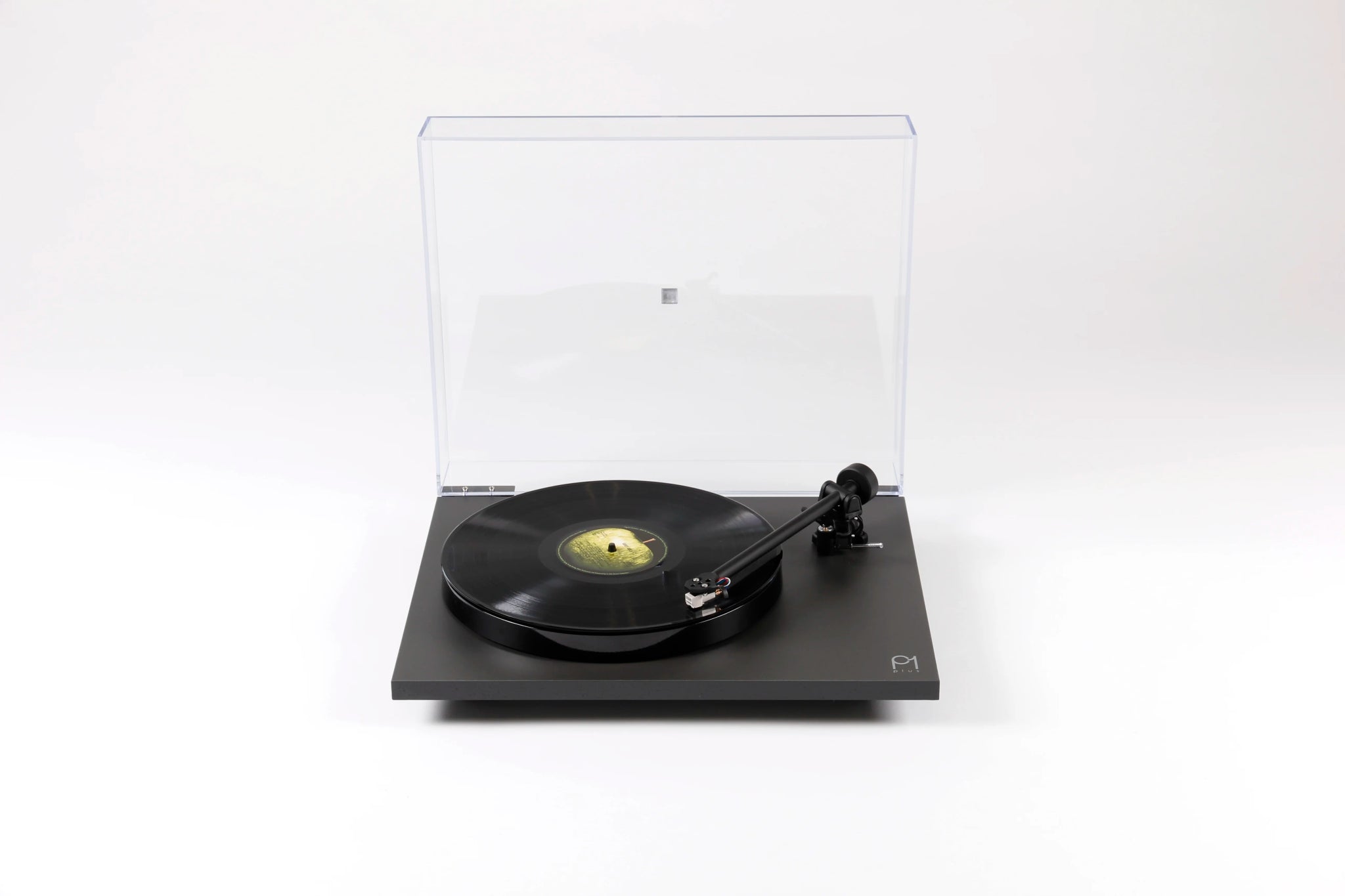 Rega Planar 1 PLUS turntable
